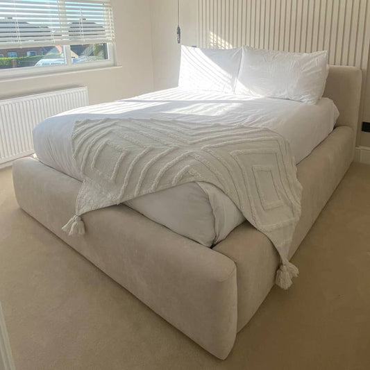 The Luxury Bed Company Alwyn Upholstered Bed Frame
